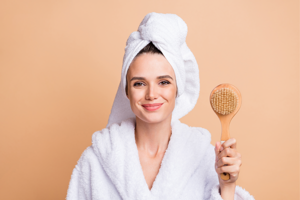 How To Dry Brush The Right Way - A Skincare Tip for Younger Looking Skin